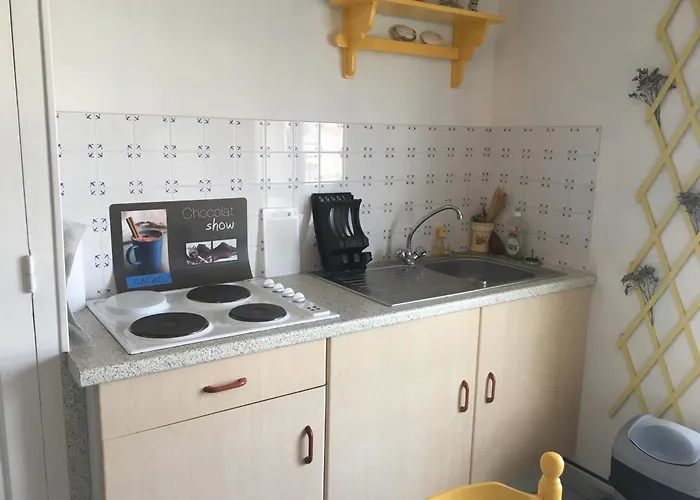 Appartement Coquet Au Centre De Fort-mahon-plage, 10 Min De La - Fr-1-482-69